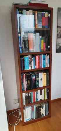 Lasiovinen Kirjahylly Helsinki