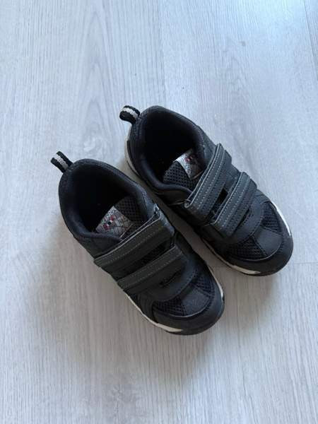 Viking tennarit Pirkkala - valokuva 2