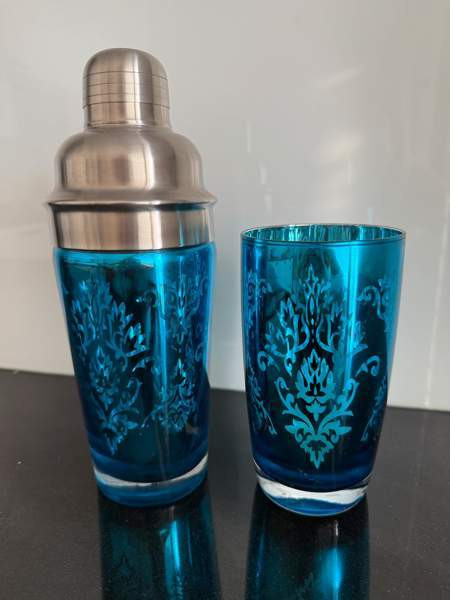 Cocktail shaker ja lasi Espoo - valokuva 1