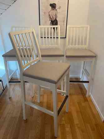 4kpl Baarituoli, valkoinen/vaaleanharmaa, 75 cm. Mänttä-Vilppula