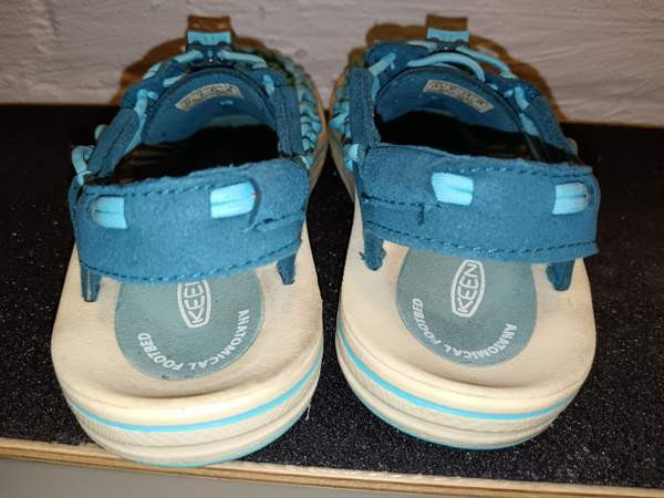 Veikeät Keen Uneek narusandaalit (25 cm/EU 38,5) Espoo – foto 5