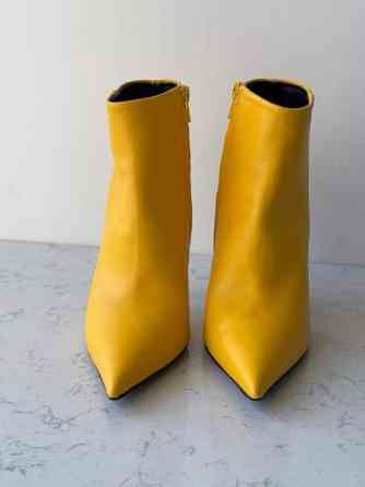 Keltaiset nilkkurit Topshop Helsinki