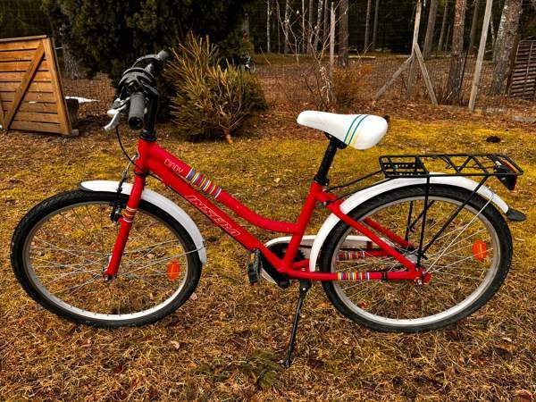 24” Cindy Vihti - valokuva 1