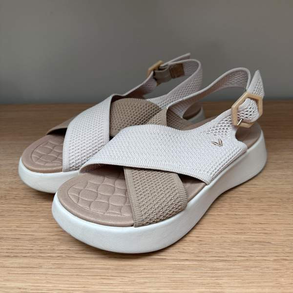 Vivaia sandaalit Турку - изображение 1