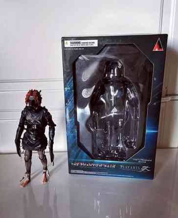 Square Enix Play Arts Tretij Rebenok figuuri Tampere