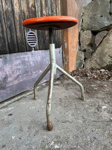 Vintage-jakkara Espoo – foto 3