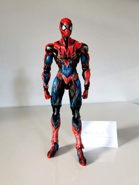 Square Enix Variant Play Arts Marvel Universe Spider-Man figuuri Тампере - изображение 2