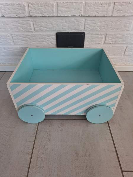 Pyörillä kulkeva säilytyslaatikko Йоэнсуу - изображение 3