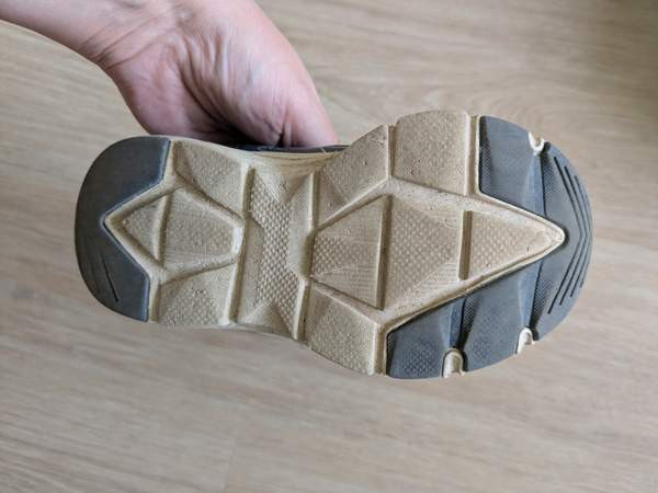 Siniset lenkkarit Espoo - valokuva 3