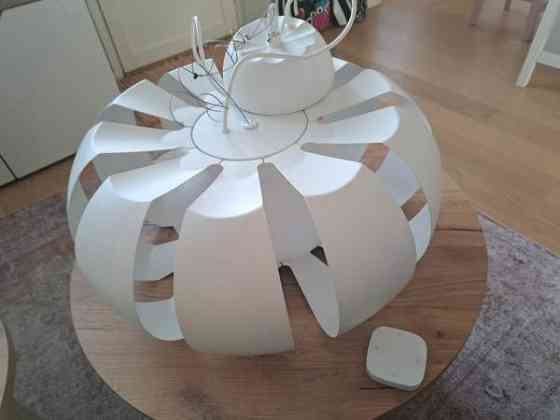 Myydään upea kattovalaisin Helsinki