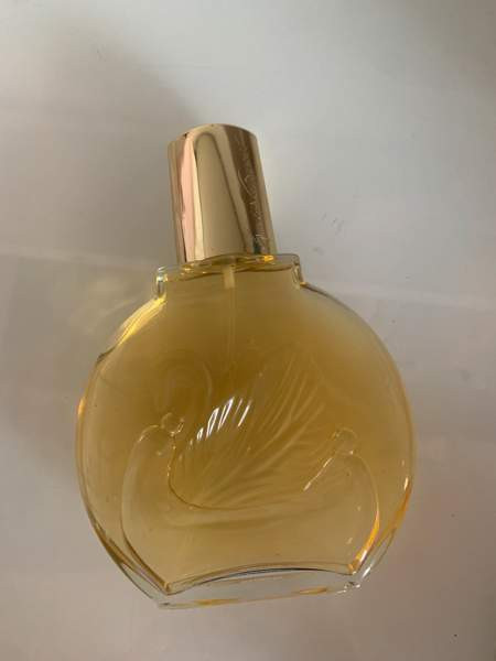 Gloria vanderbilt hajuvesi Эспоо - изображение 3