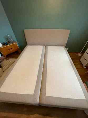Runkopatjasänky 2x80cm ja sängynpääty VARATTU Muurame