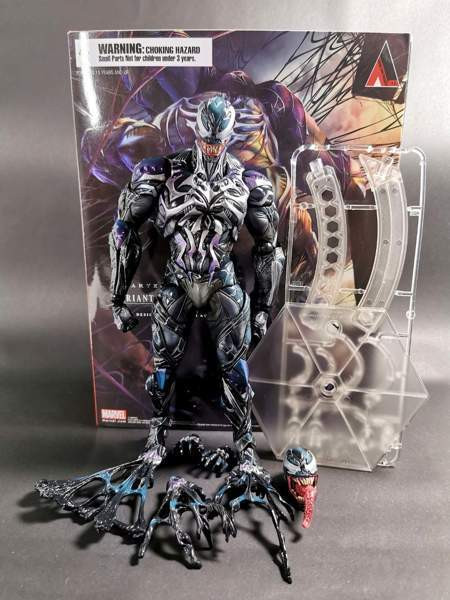Square Enix Variant Play Arts Marvel Universe Venom figuuri Tampere - valokuva 1