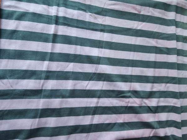 Trikookangaspala tasaraita kuviolla 85 x 124 cm, Hki-Klaukkala Helsinki - изображение 1