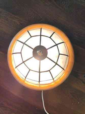 Tiffany tyylinen simpukka valaisin Kouvola