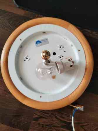 Tiffany tyylinen simpukka valaisin Kouvola