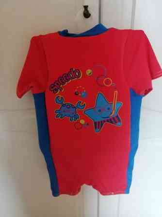 Kelluttava uimapuku/kellukeuimapuku 2-3 vuotiaalle Siilinjaervi