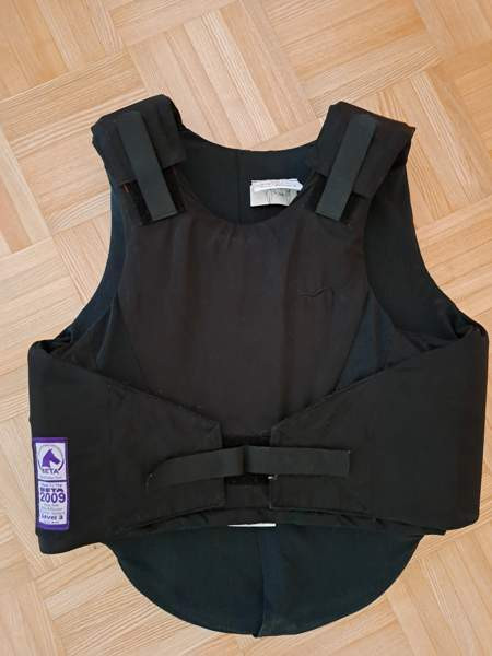 Eurohunter turvaliivi Helsinki - valokuva 1