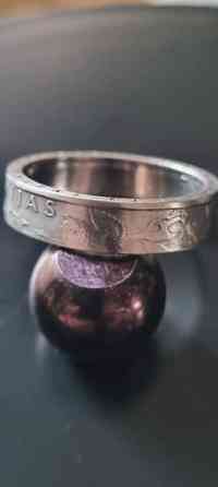 Kolikkosormus Latvia Lati Ilmainen toimitus! Mustasaari