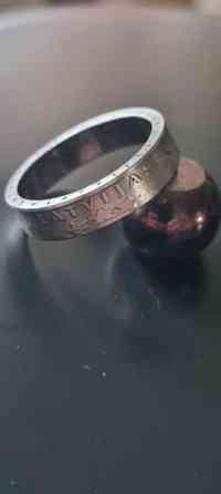 Kolikkosormus Latvia Lati Ilmainen toimitus! Mustasaari