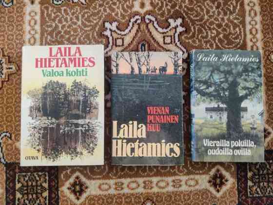 Laila Hirvisaaren/Hietamiehen kirjoja Turku