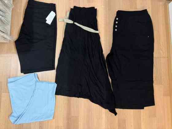 50/52 kokoisia housuja, capreja, hame Kaarina