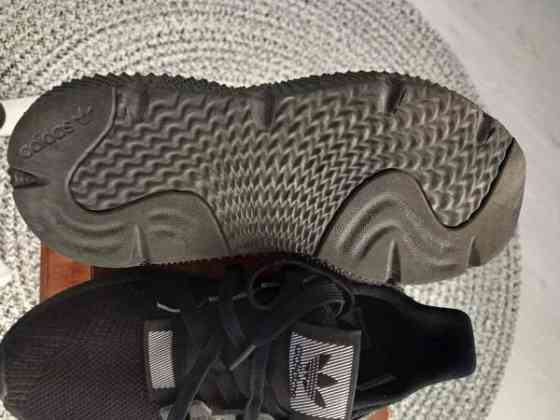 Adidas koko 38 2/3 Helsinki