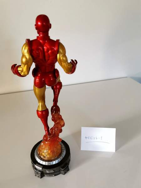 Diamond Select Marvel Gallery Iron Man patsas Тампере - изображение 3