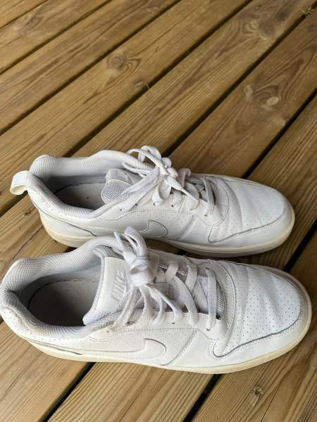 Niken kengät 20€ Jyvaeskylae - photo 2