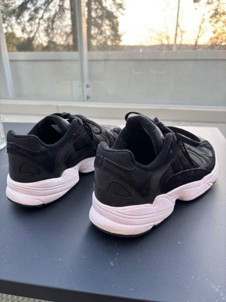 Adidas Falcon kengät Espoo – foto 4