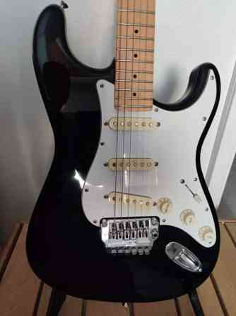 Fender Stratocaster st-557 e-sarja. 1984 fuji-gen Siilinjaervi