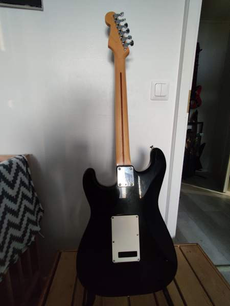 Fender Stratocaster st-557 e-sarja. 1984 fuji-gen Siilinjaervi - photo 5