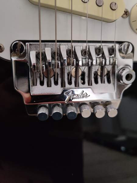 Fender Stratocaster st-557 e-sarja. 1984 fuji-gen Siilinjaervi - photo 4