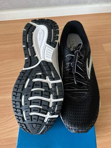 Brooks Revel 3, 38 Kemijärvi - valokuva 2