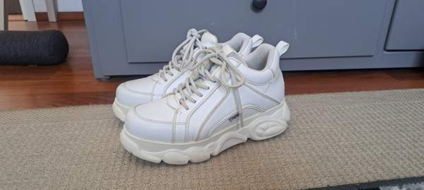 Buffalo kengät Helsinki - valokuva 1