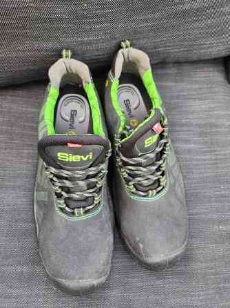 Sievi turvakengät. 41 Vantaa