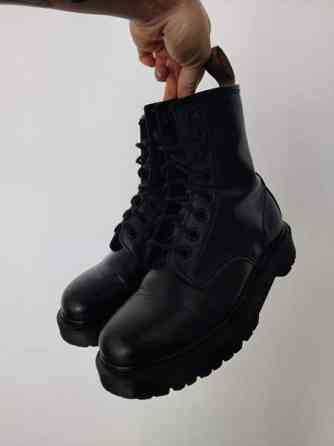 Dr. Martens vegan maiharit Лохья