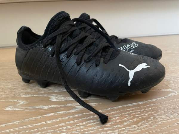 Puma Future lasten nappikset koko 32 Helsinki - valokuva 1