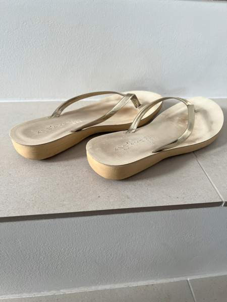 Kullansävyiset Andiamon sandaalit 40 Heinola – foto 4