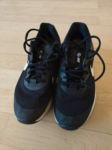 Mustat Nike lenkkarit 38 Tampere – foto 2