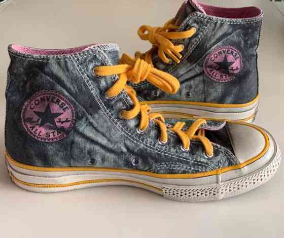 Converse Tennarit (Chuck Taylor presents Andy Warhol) Helsinki