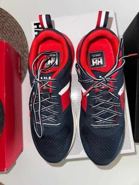 Björn Borg, Helly Hansen ja New Balance kengät Kemi - valokuva 3