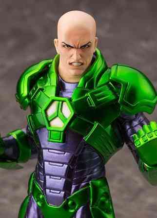 Kotobukiya ARTFX Lex Luthor patsas Tampere