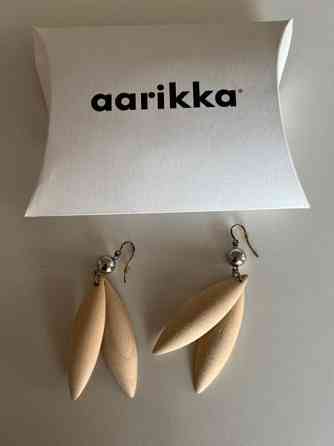 Aarikan Jalava-korvakorut Helsinki