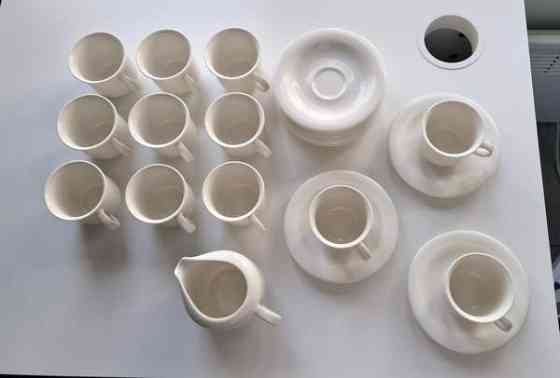 12 kpl Arabia Arctica kahvikuppeja ja kermakko - kuin uusia! Лемпяаля