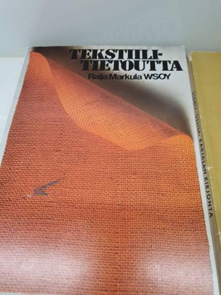 KÄSITYÖKIRJAT Helsinki - valokuva 2