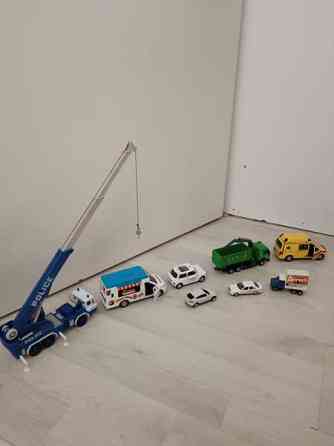 30 leluautoa Вантаа