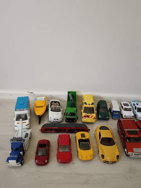 30 leluautoa Вантаа - изображение 4