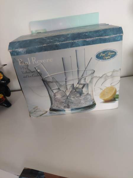 Paul Revere vintage vodka setti Jyvaeskylae - photo 1