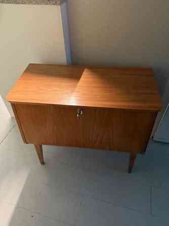 50-luvun priimakuntoinen lipasto Helsinki